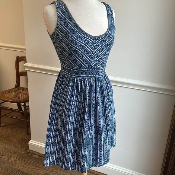 Anthropologie Maeve Lazuli Dress Blue Geometric ALine Size 6 EUC - Picture 2 of 9